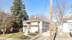 12 Connaught Avenue, Toronto, ON M2M 1G6