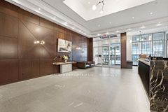 36 Blue Jays Way 925, Toronto, ON M5V 3T3