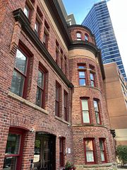 11 St. Joseph Street 903, Toronto, ON M4Y 1J8