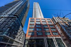 55 Mercer Street 4006, Toronto, ON M5V 1H3