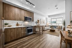 38 Iannuzzi Street 330, Toronto, ON M5V 0S2