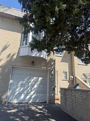 8 Farmstead Road, Toronto, ON M2L 2G2