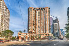 44 St Joseph Street 1811, Toronto, ON M4Y 2W4