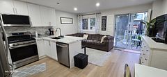261 Soudan Avenue Main, Toronto, ON M4S 1W2