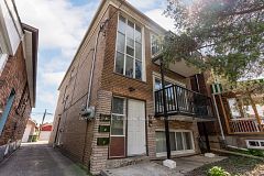 79 Lanark Avenue 1, Toronto, ON M6E 2G3
