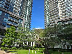 5168 Yonge Street 3715, Toronto, ON M2N 0G1