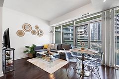 12 York Street 501, Toronto, ON M5J 0A9