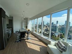203 College Street 2108, Toronto, ON M5T 0C8