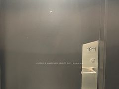 50 Dunfield Avenue 1911, Toronto, ON M4S 3A4