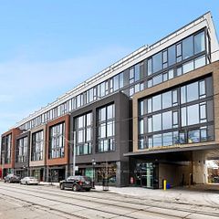 899 College Street 615, Toronto, ON M6H 1A1
