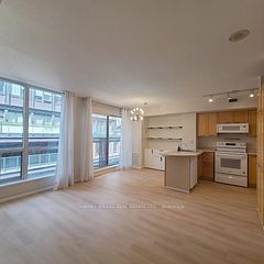 75 Dalhousie Street 504, Toronto, ON M5B 2R9