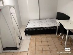 91 Markham Street basement, Toronto, ON M6J 2G4