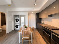 252 Church Street #2017, Toronto, ON M5B 0E6
