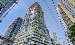 77 Shuter Street 727, Toronto, ON M5B 0B8