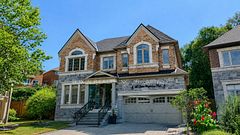 22 Queen Magdalene Place Room 1, Toronto, ON M2H 0A6