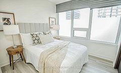 19 Bathurst Street 605, Toronto, ON M5V 0N2