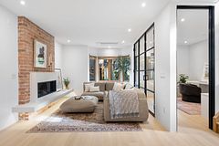20 Kendal Avenue Lower, Toronto, ON M5R 1L7