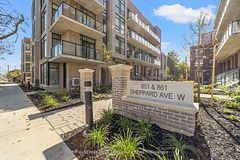 11-851 Sheppard Avenue 3rd, Toronto, ON M3H 0G2