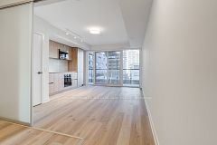 117 Broadway Avenue 310, Toronto, ON M4P 1V3