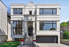 140 Olive Avenue, Toronto, ON M2N 4P1