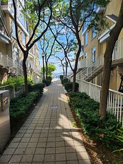 30 Stadium Road 252, Toronto, ON M5V 3P4