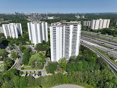50 Graydon Hall Drive 1401, Toronto, ON M3A 3A5
