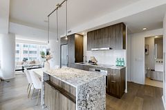 1 Bloor Street E 520, Toronto, ON M4W 0A8
