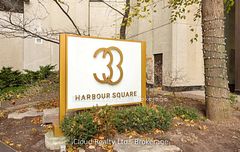33 Harbour Square 837, Toronto, ON M5J 2G2