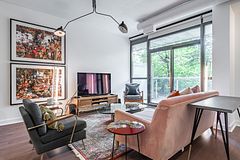 64 Niagara Street 221, Toronto, ON M5V 1C5