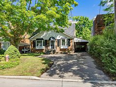 32 Granlea Road, Toronto, ON M2N 2Z5