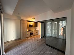 108 peter Street 1710, Toronto, ON M5V 2G7