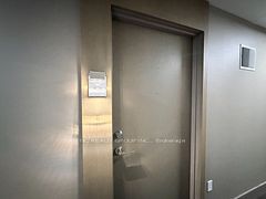 160 Vanderhoof Avenue 902, Toronto, ON M4G 0B7