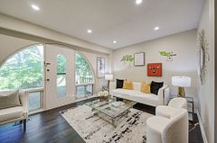 6 Esterbrooke Avenue 94, Toronto, ON M2J 2C2