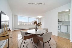 6200 Bathurst Street 1008, Toronto, ON M2R 2A3