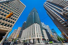 955 Bay Street 914, Toronto, ON M5S 0C6