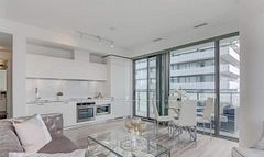 50 Charles Street E 4009, Toronto, ON M4Y 1T1