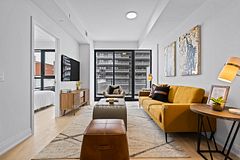 33 Frederick Todd Way 908, Toronto, ON M4G 0C9