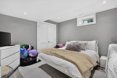 83 Binscarth Road, Toronto, ON M4W 1Y3