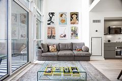 5 Hanna Avenue 302, Toronto, ON M6K 0B3