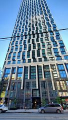 252 Church Street 1610, Toronto, ON M5B 0E6