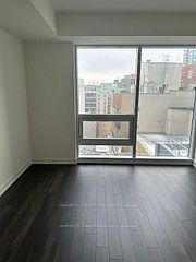 89 Church Street 1005, Toronto, ON M5C 2G3