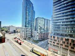 19 Bathurst Street 902, Toronto, ON M5V 0P8