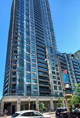 19 Grand Trunk Crescent 1109, Toronto, ON M5J 3A3