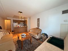 761 Bay Street 2107, Toronto, ON M5G 2R2