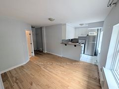 1454 Yonge Street 1, Toronto, ON M4T 1Y5