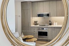 250 Lawrence Avenue W 518, Toronto, ON M5M 1B2