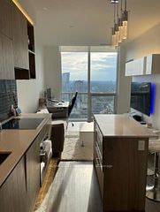 1 YORKVILLE Avenue 3103, Toronto, ON M4W 1L1