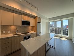 30 Dreamers Way 714, Toronto, ON M5A 0Y7