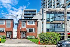 80 Lanark Avenue, Toronto, ON M6E 2G4