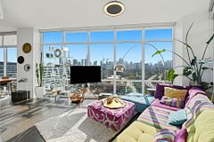 120 Bayview Avenue N-1004, Toronto, ON M5A 0G4
